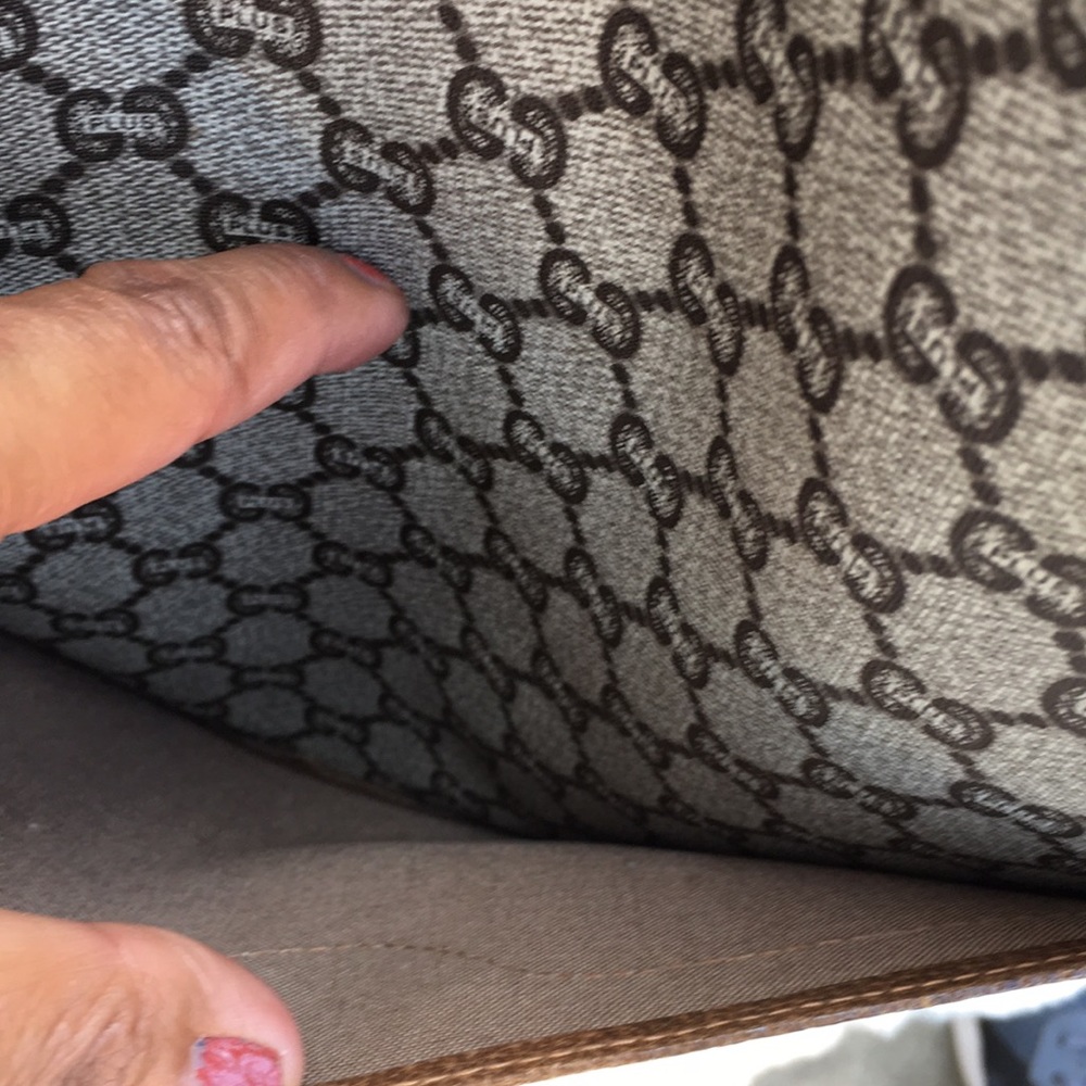 With flaws Gucci plus tote - Picture 11 of 15